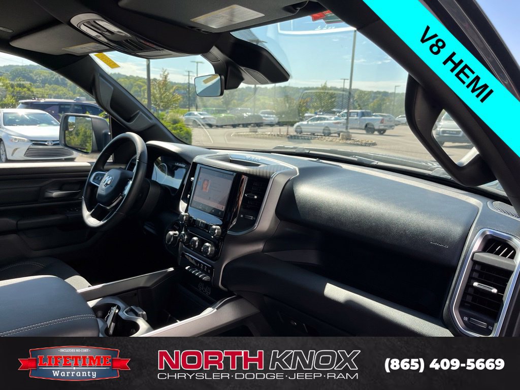 New 2026 RAM 1500 Express AWD/4WD image 28