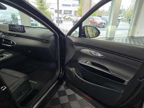 Used 2025 Genesis GV70 2.5T image 43