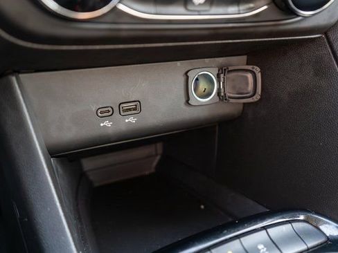 Used 2024 Buick Encore GX Preferred image 28