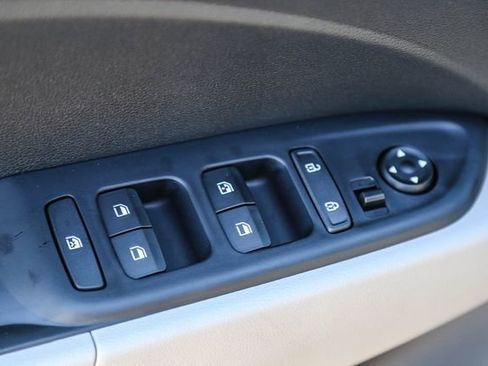 New 2026 Hyundai Venue SEL image 21