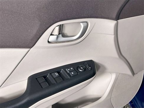 Used 2012 Honda Civic LX image 16