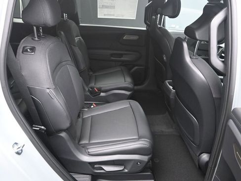 New 2027 Kia Telluride S image 38