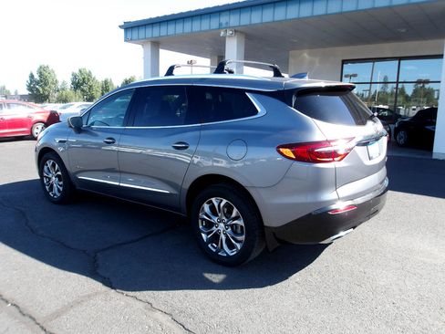 Used 2019 Buick Enclave Avenir w/ Avenir Technology Package image 3