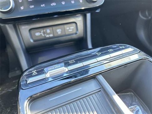 New 2026 Hyundai Tucson Limited w/ Tow & Go Package image 11