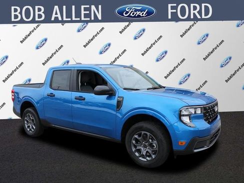 New 2026 Ford Maverick XLT FWD image 1