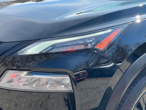 Certified 2023 Nissan Rogue SV w/ SV Premium B Package AWD/4WD image 35