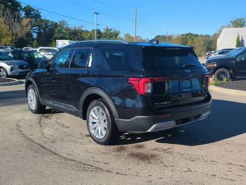 New 2025 Ford Explorer Platinum w/ LUX Leather Package AWD/4WD image 6
