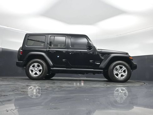 Used 2021 Jeep Wrangler Unlimited Sport AWD/4WD image 44