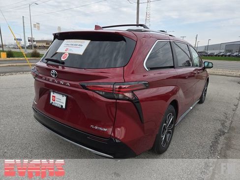 Certified 2026 Toyota Sienna Platinum AWD/4WD image 32