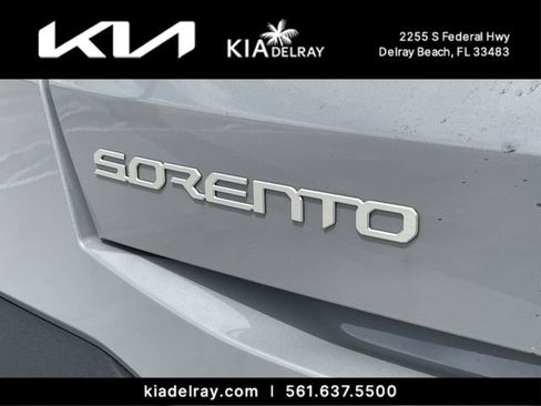New 2026 Kia Sorento S w/ S Panoramic Sunroof Package FWD image 9