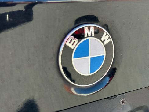 Used 2017 BMW 330i Sedan RWD image 10