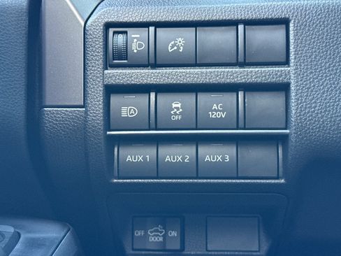 New 2026 Toyota Tacoma TRD Off-Road w/ TRD Off Road Upgrade Package AWD/4WD image 28