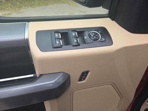 Used 2018 Ford F150 XLT w/ Equipment Group 302A Luxury image 24