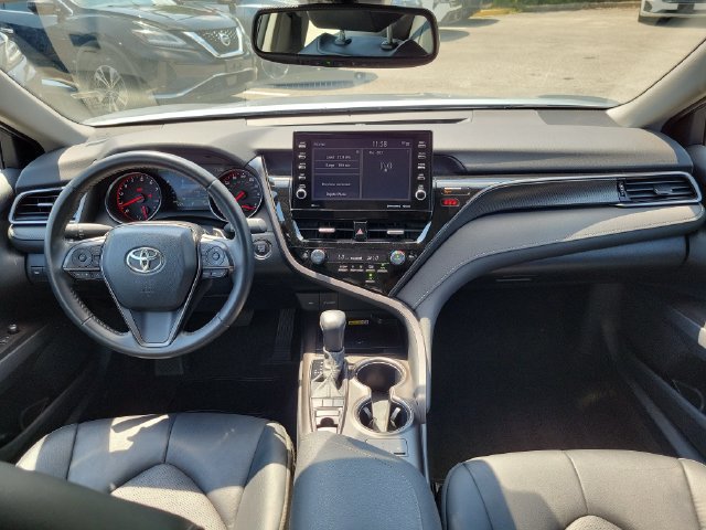 Used 2024 Toyota Camry XSE FWD image 14