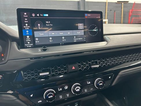 Used 2025 Honda Accord Sport image 21