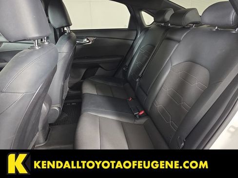 Used 2023 Kia Forte GT-Line FWD image 13