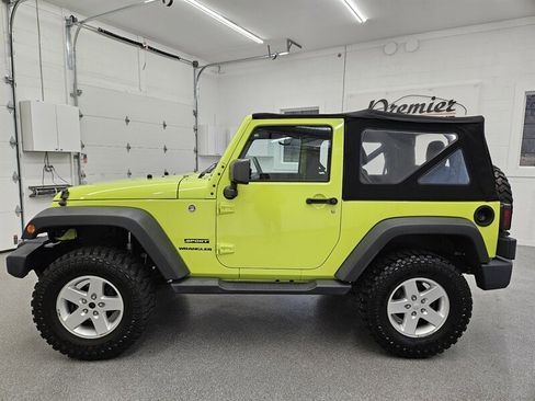 Used 2016 Jeep Wrangler Sport w/ Quick Order Package 24S image 8