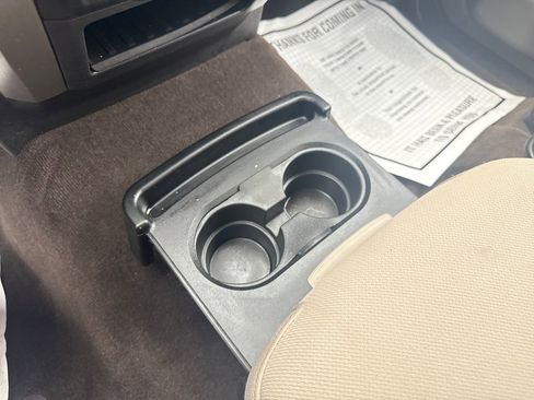 Used 2010 Ford F150 XLT image 34