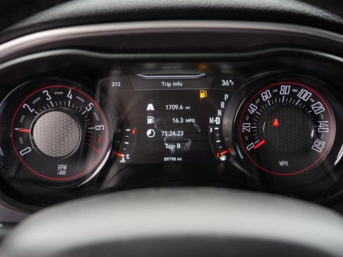 Used 2020 Dodge Challenger SXT w/ Blacktop Package image 28