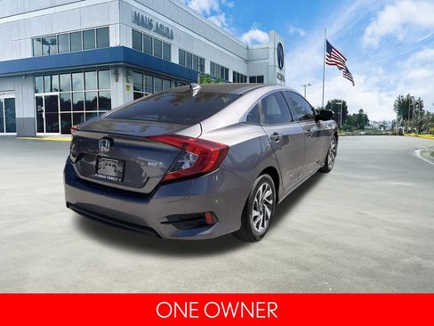 Used 2017 Honda Civic EX image 4