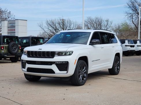 New 2026 Jeep Grand Cherokee L Limited image 2
