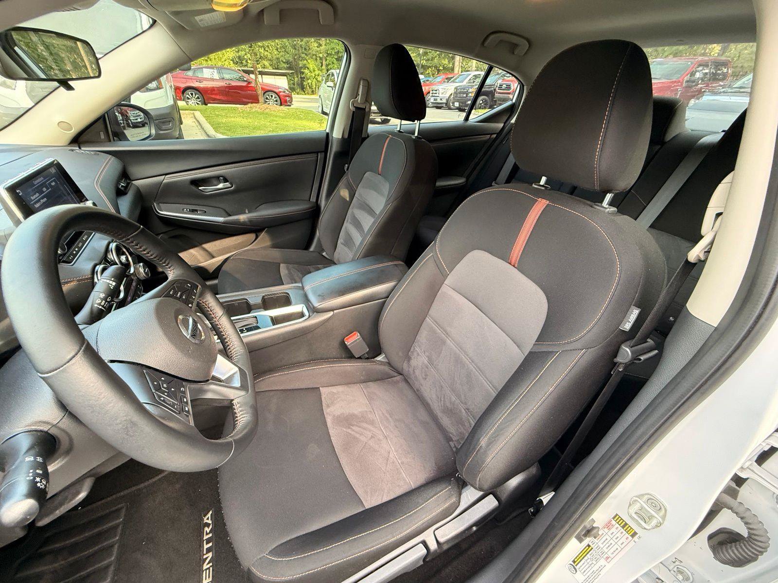 Used 2023 Nissan Sentra SR FWD image 50