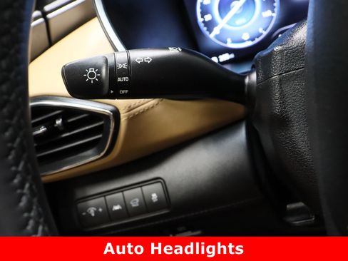 Used 2023 Hyundai Santa Fe Calligraphy image 28