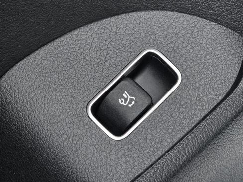 New 2026 Mercedes-Benz GLE 450 4MATIC image 35