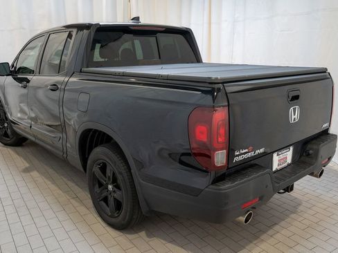 Used 2021 Honda Ridgeline Black Edition image 3