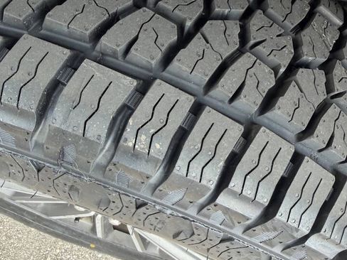 Used 2019 Ford F150 XLT w/ Equipment Group 301A Mid AWD/4WD image 9