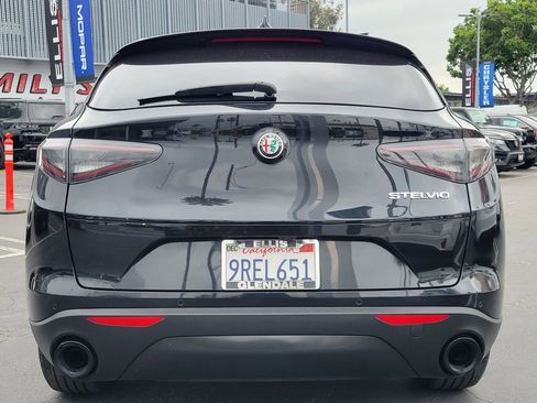 Used 2024 Alfa Romeo Stelvio Sprint RWD image 28
