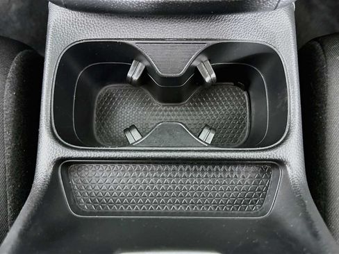 Used 2025 Honda CR-V EX image 19