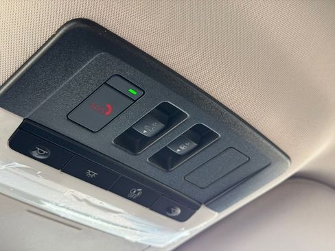 New 2026 Nissan Pathfinder SL w/ SL Premium Package image 31