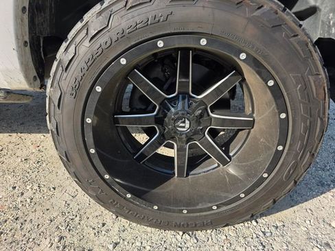 Used 2020 RAM 1500 Limited image 11