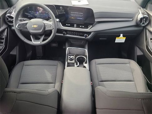 New 2026 Chevrolet Equinox LT image 16