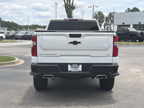 Used 2023 Chevrolet Silverado 1500 LT Trail Boss w/ Convenience Package II AWD/4WD image 11