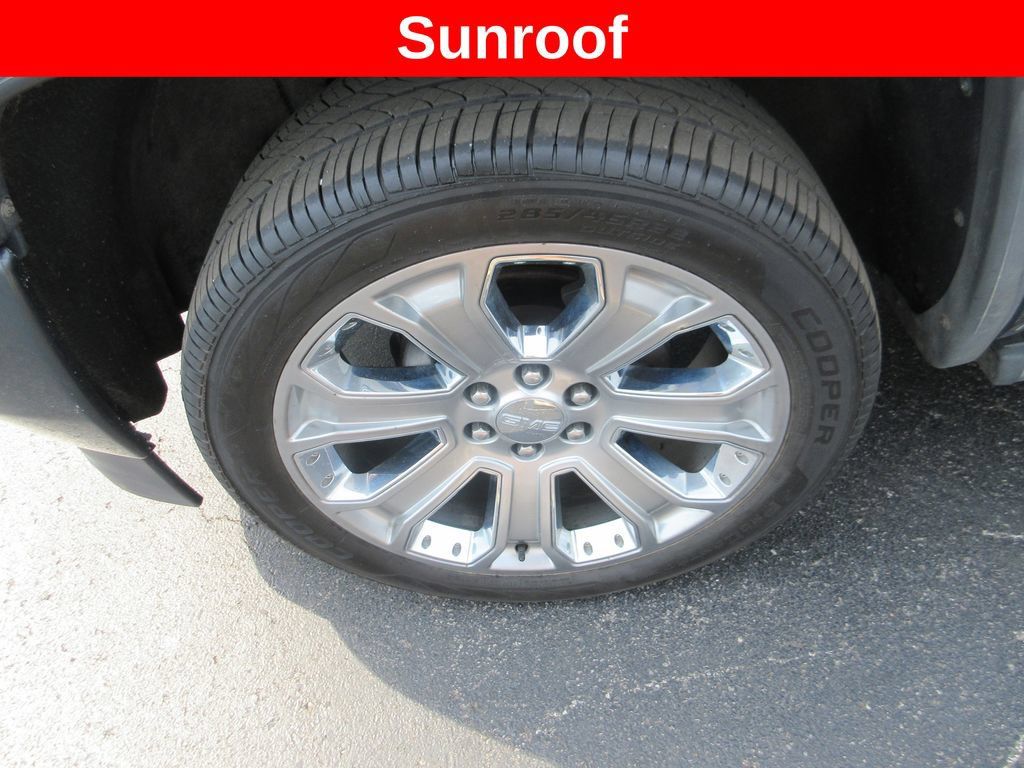 Used 2018 GMC Sierra 1500 Denali w/ Denali Ultimate Package AWD/4WD image 17