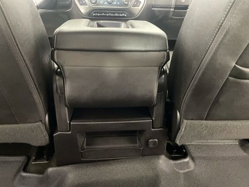 Used 2017 Chevrolet Silverado 1500 LT w/ LPO, Black Pack AWD/4WD image 21