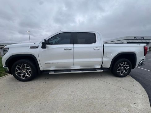Used 2023 GMC Sierra 1500 SLT w/ SLT Premium Plus Package image 4