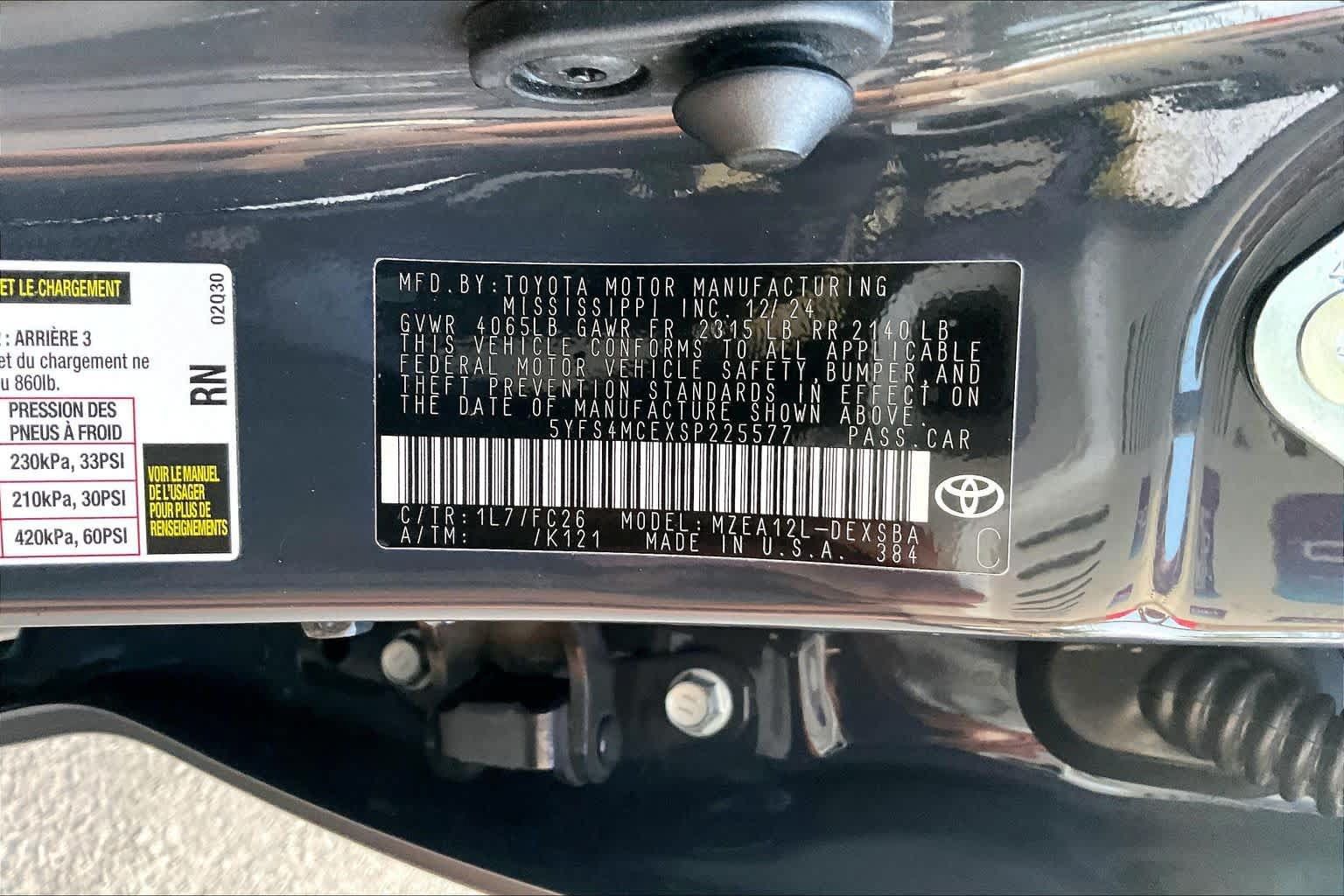 Used 2025 Toyota Corolla SE FWD image 34