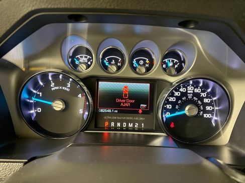 Used 2016 Ford F250 King Ranch w/ FX4 Off-Road Package AWD/4WD image 16