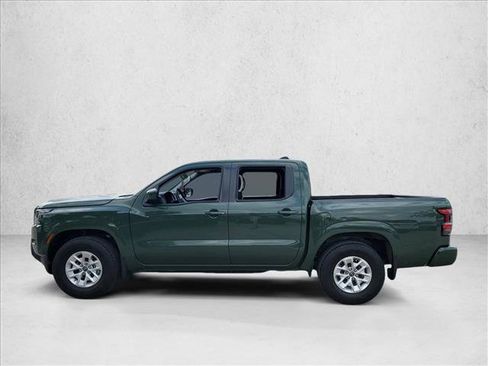Used 2024 Nissan Frontier SV w/ Technology Package RWD image 8