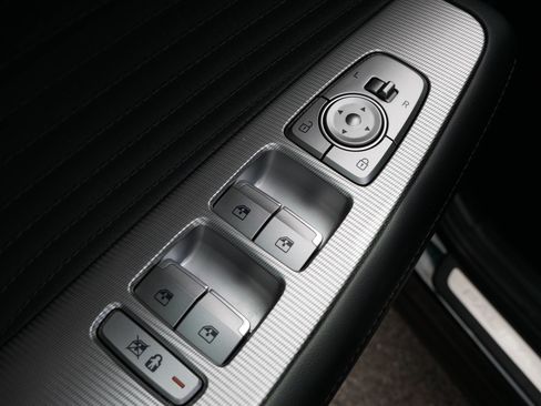 Certified 2025 Hyundai Palisade Calligraphy AWD/4WD image 19