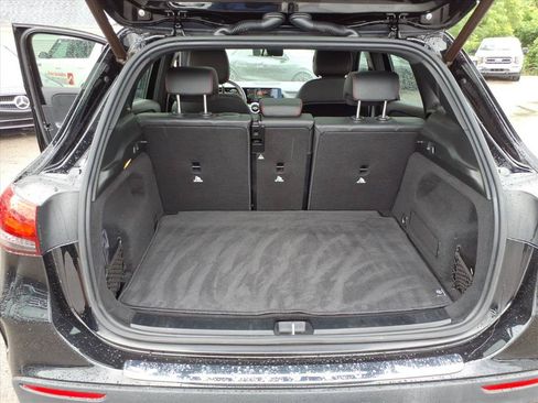 Certified 2021 Mercedes-Benz GLA 35 AMG 4MATIC image 13