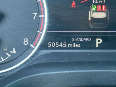 Used 2024 Nissan Rogue S image 24