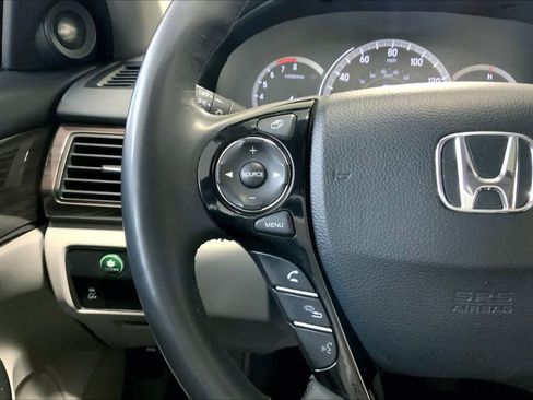 Used 2016 Honda Accord EX-L image 24