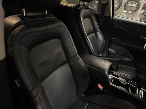 Used 2023 Lincoln Corsair Reserve w/ Equipment Group 202A image 41