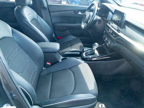 Used 2021 Kia Forte GT-Line FWD image 36