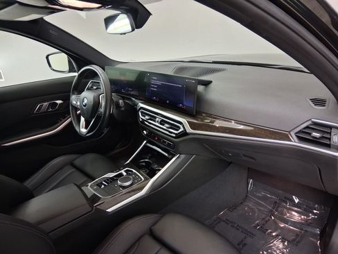 Certified 2023 BMW 330i Sedan w/ Convenience Package RWD image 31