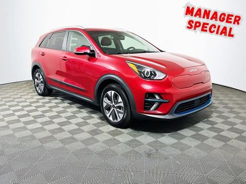 Used 2022 Kia Niro EX FWD image 1